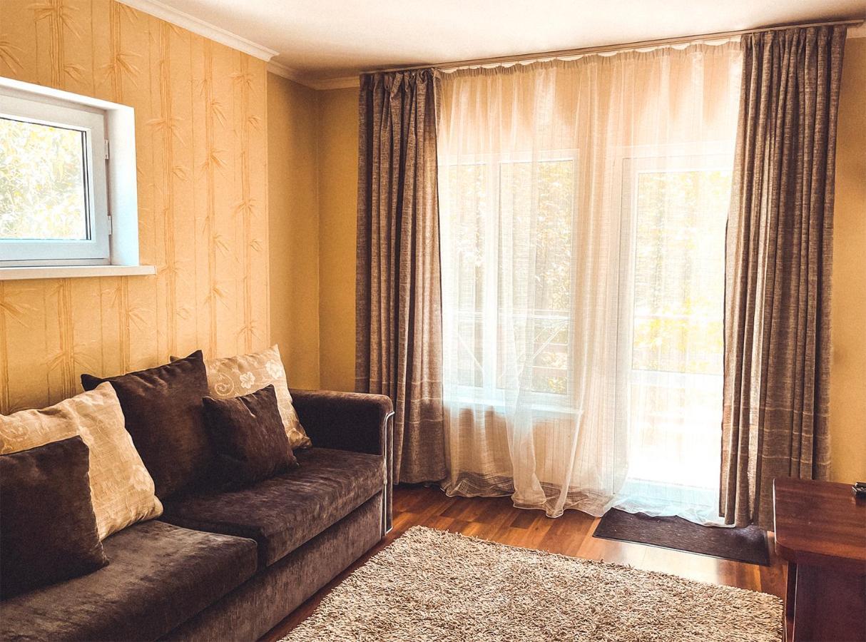 Guest House Leto Dolinka Exterior foto
